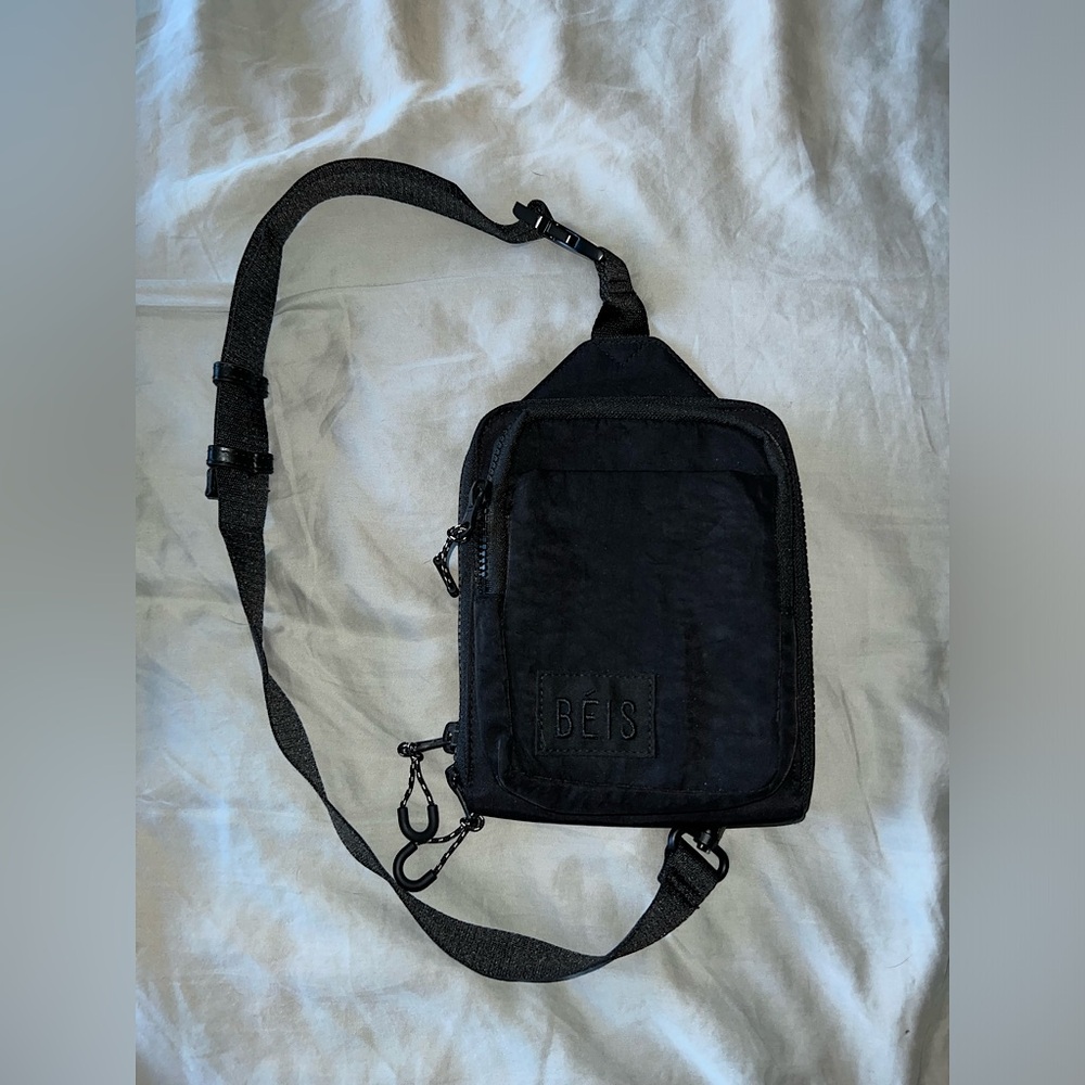 BÉIS Sport Sling (Black)